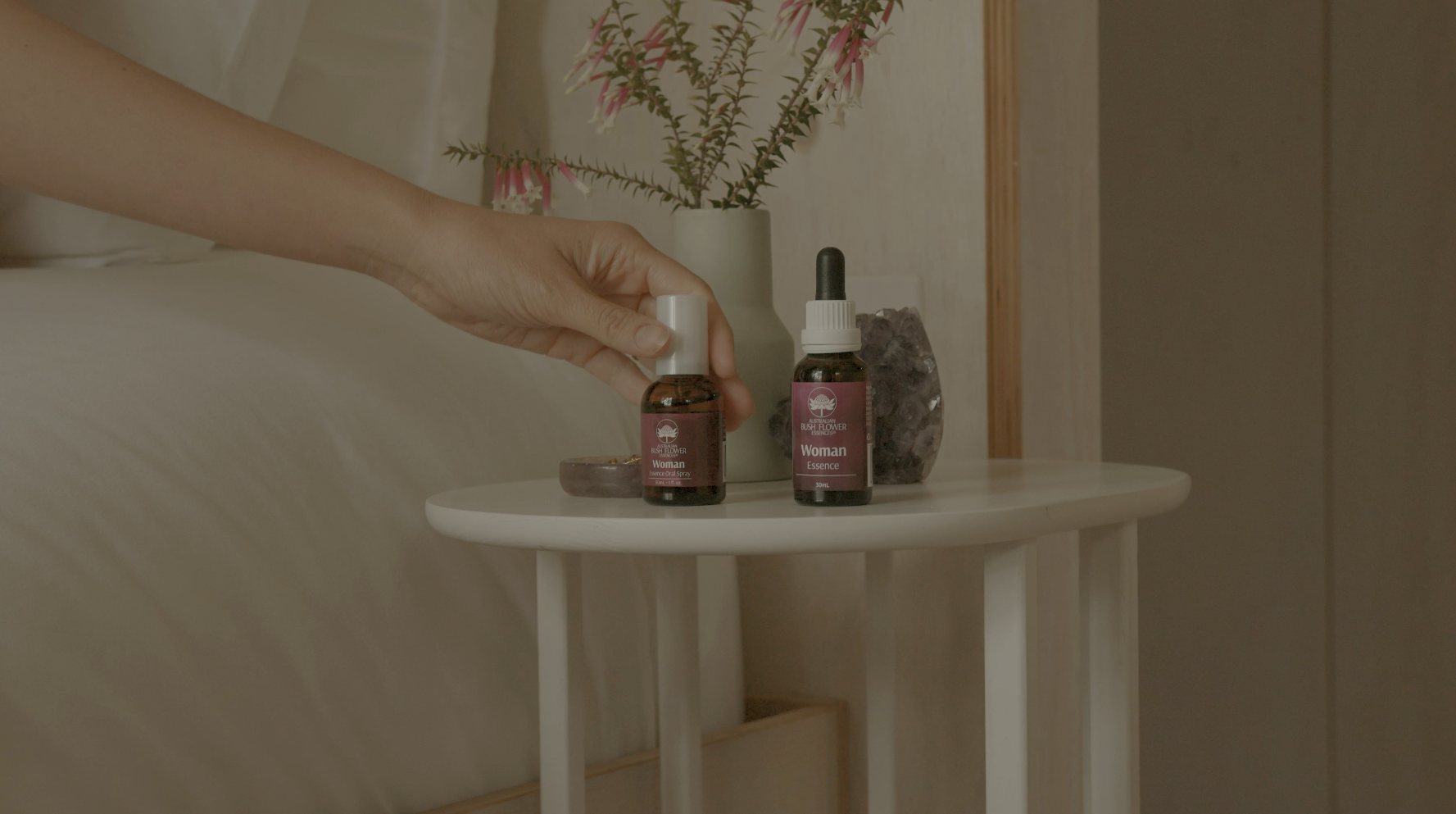 Nurture your emotional wellbeing with our Woman Essence.